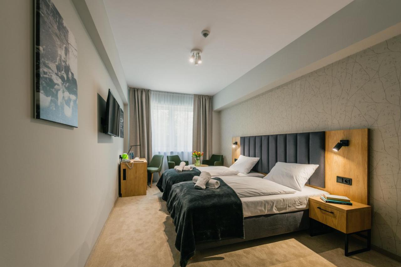 Country Club Zywiec Hotel Spa I Domki Caloroczne ภายนอก รูปภาพ
